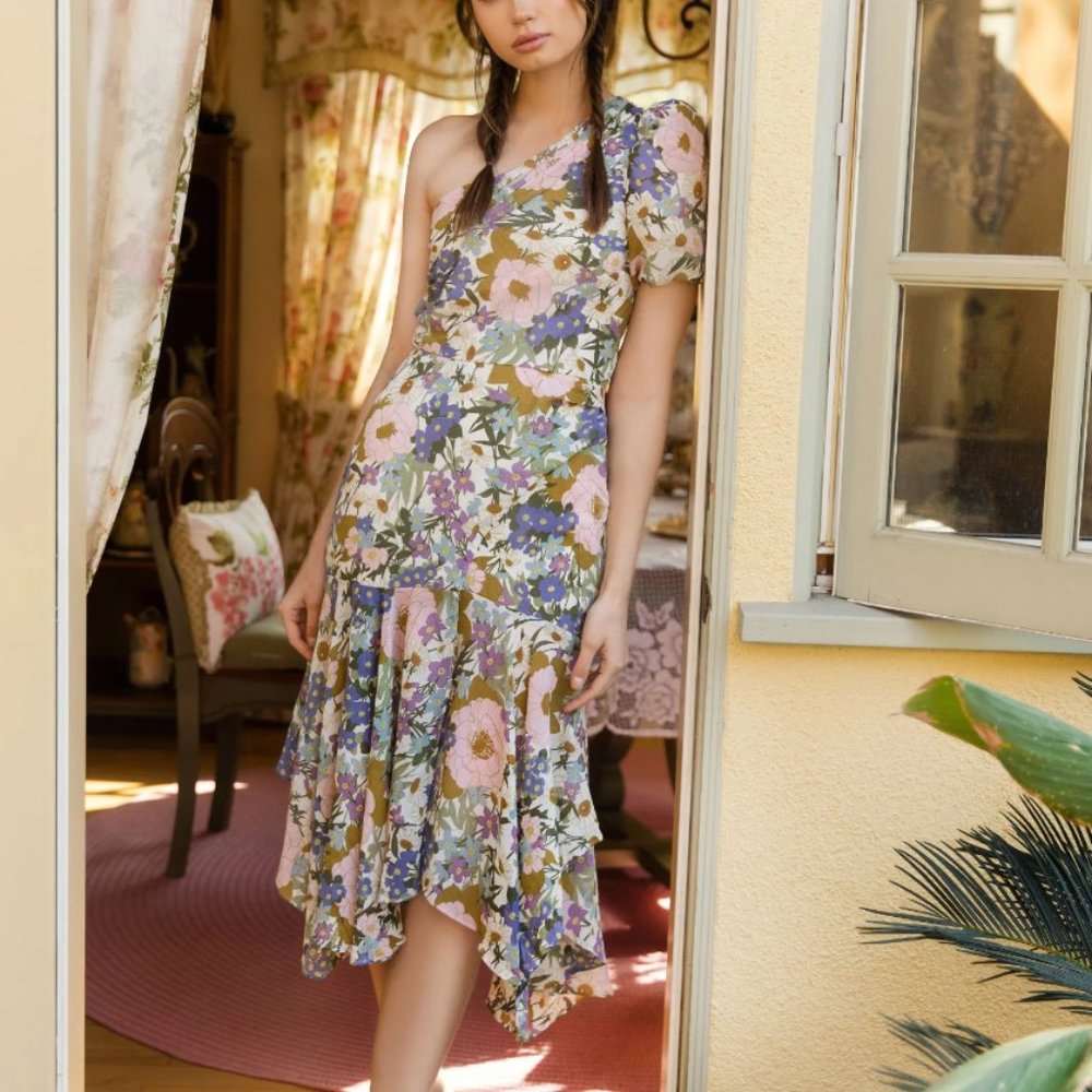ASTR The Label Santorini One Shoulder Dress in Retro Flowers